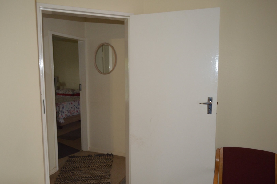 3 Bedroom Property for Sale in Flamwood North West